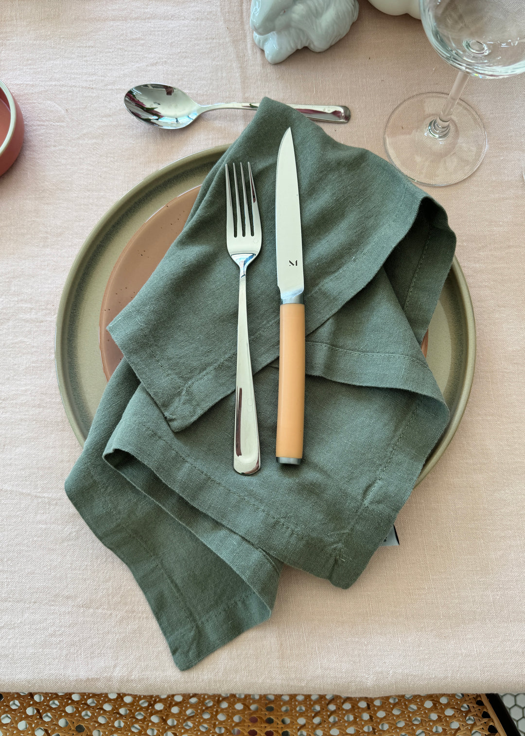 Classic Linen Napkin Set