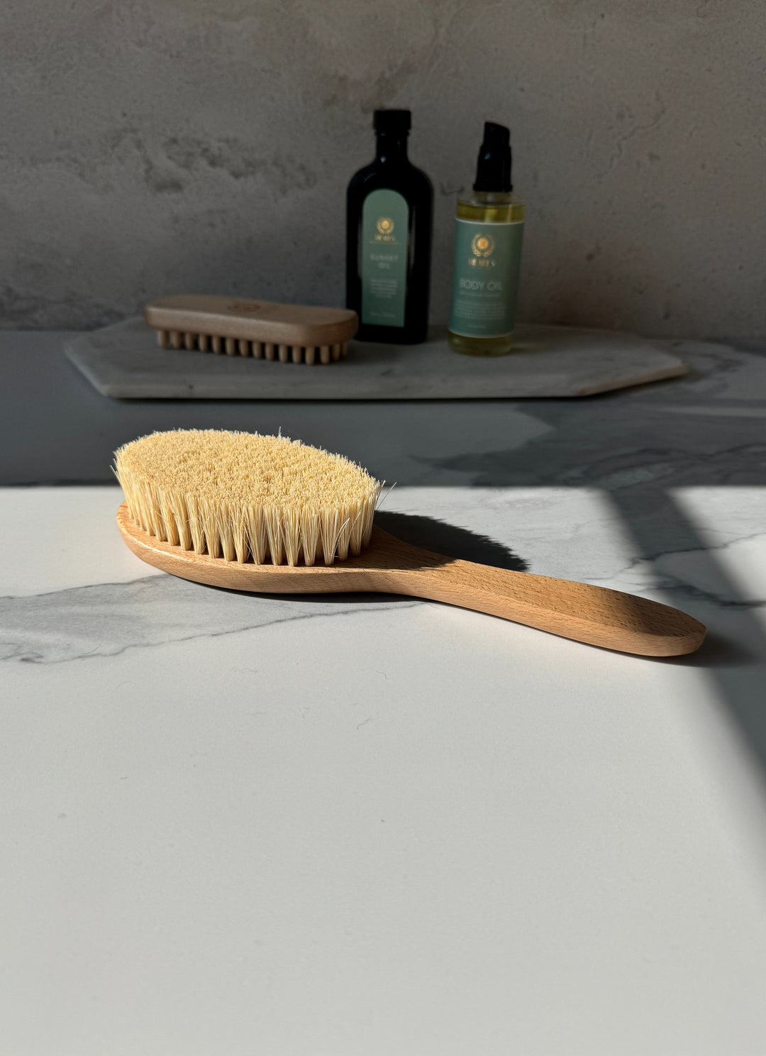 Heales Apothecary Dry Brush